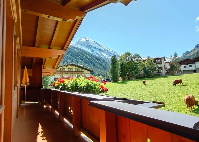 Апартаменты Manuela, Тукс